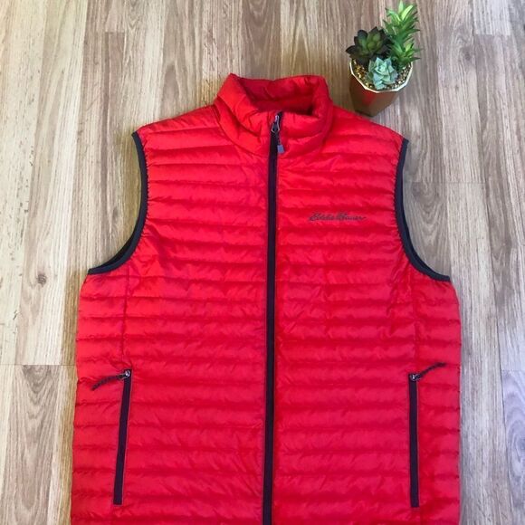 Eddie Bauer Microlight Down Vest Red EB650 Fill Men’s SIZE MED - Picture 1 of 9